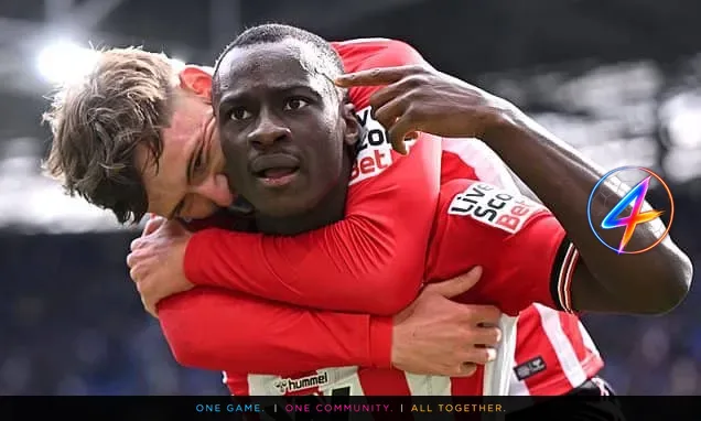 Sunderland schlägt Everton 3:1, überholt Chelsea vor dem Endspiel