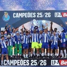 FC Porto Museum Receives National Champion Trophy, Farioli's Ring