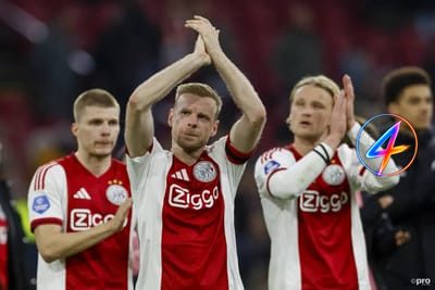 Former Players Janssen and Boulahrouz Criticise Ajax After Draw