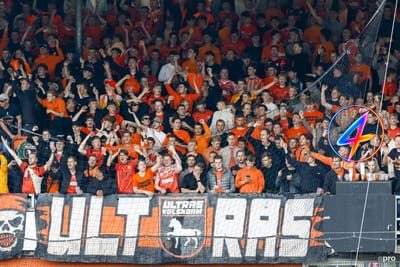FC Volendam distantieert zich van rellen na Telstar-wedstrijd