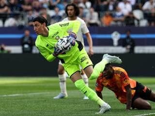 Turkey goalkeeper Berke Özer omitted from 2026 World Cup squad