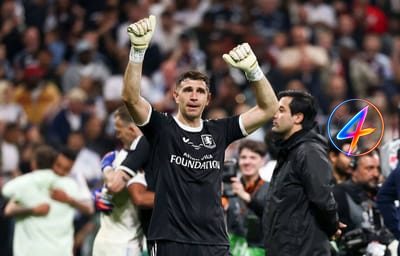 Emiliano Martinez Plays Europa League Final With Broken Finger