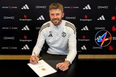 Manchester United chief says Carrick left club with no manager options
